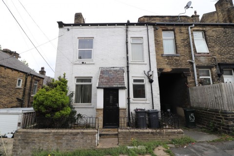 View Full Details for Melrose Street, Great Horton, Bradford, BD7 3EW