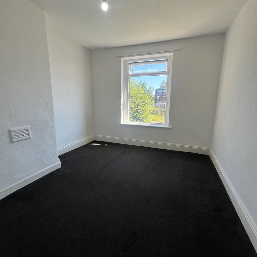 Images for Marsland Place, Thornbury, Bradford, BD3 8BX
