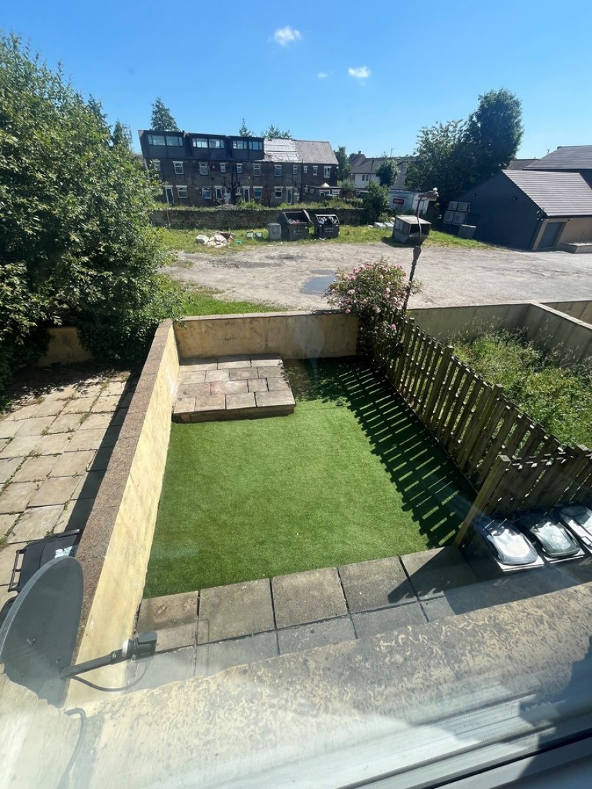 Images for Marsland Place, Thornbury, Bradford, BD3 8BX