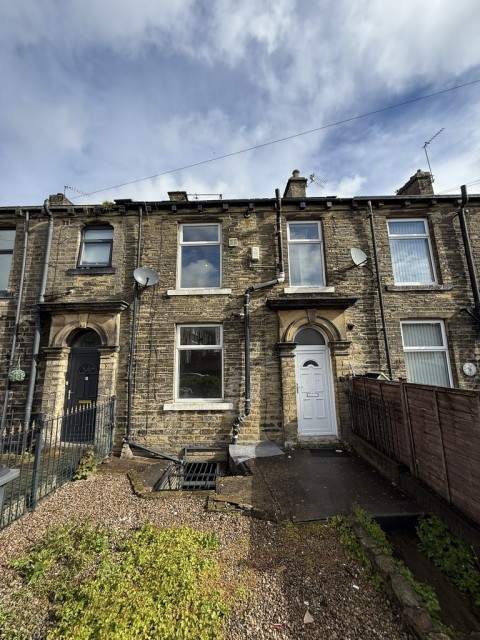 View Full Details for Bradford Road , Clayton , Bradford, BD14 6BZ
