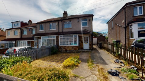 View Full Details for Briardale Road , Heaton , Bradford, BD9 6PT