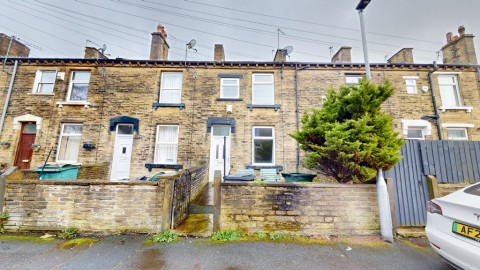 View Full Details for Grange Terrace , Allerton, Bradford, BD15 7SE