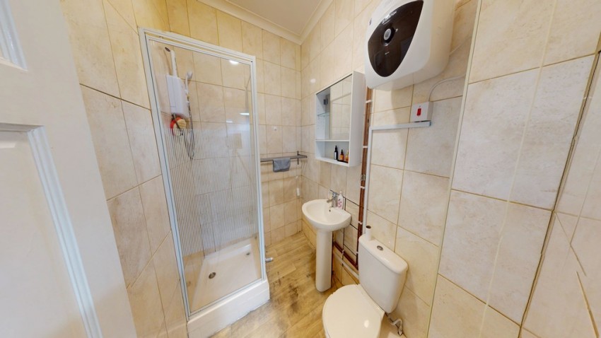 Images for 271 Bradford Road, Bradford, BD18 3AB