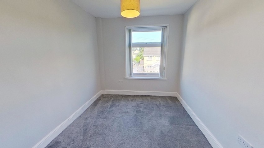 Images for 94  Bartle Lane, Bradford, BD7 4QA